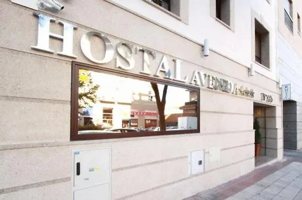 Hostal Avenida Barajas-1